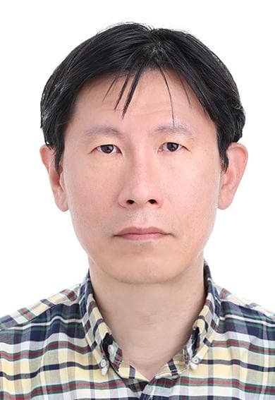 Professor Hyung Jong Kim